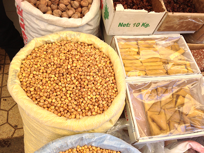 Chickpeas in Turkish market.