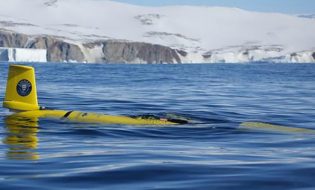 Researchers launch underwater robots to study how and when ice shelves collapse